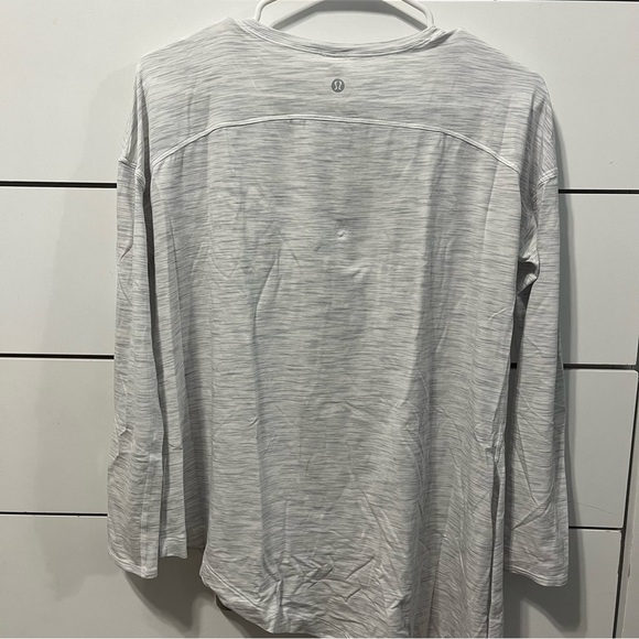Lululemon To The Point Long Sleeve Colour Space Dye Ice Grey Alpine White - Picture 4 of 7